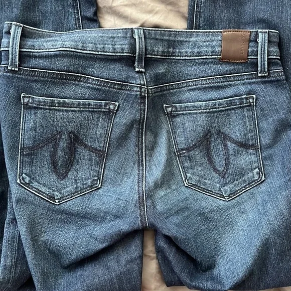 Level 99 Liza skinny Jean in dark wash, size 26/2 - Picture 2 of 3